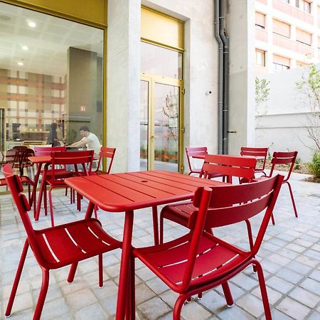 Easyhotel Marseille Euromed מראה חיצוני תמונה