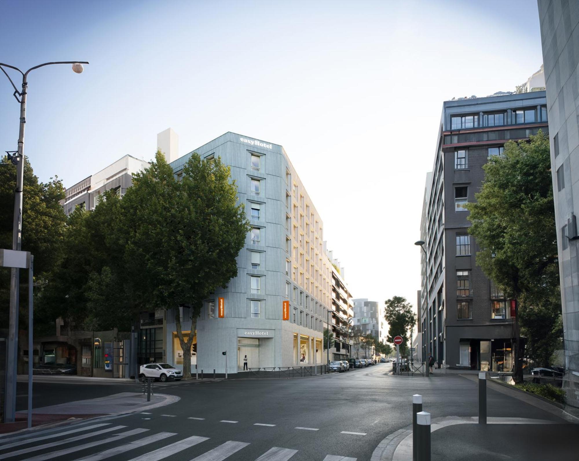 Easyhotel Marseille Euromed מראה חיצוני תמונה
