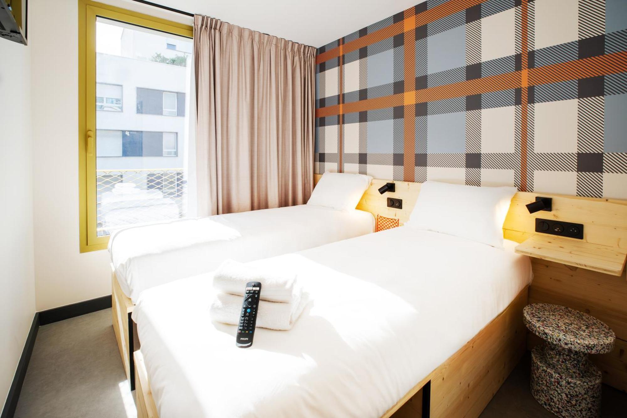 Easyhotel Marseille Euromed מראה חיצוני תמונה