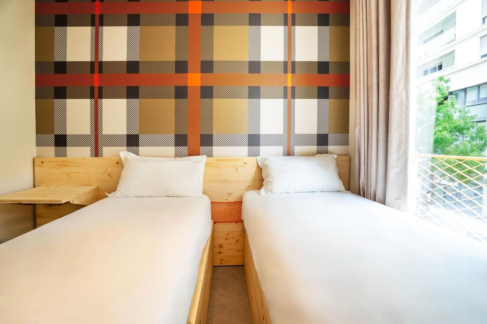 Easyhotel Marseille Euromed מראה חיצוני תמונה