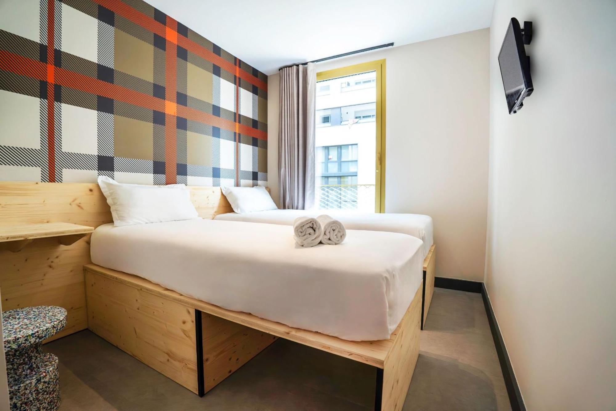Easyhotel Marseille Euromed מראה חיצוני תמונה